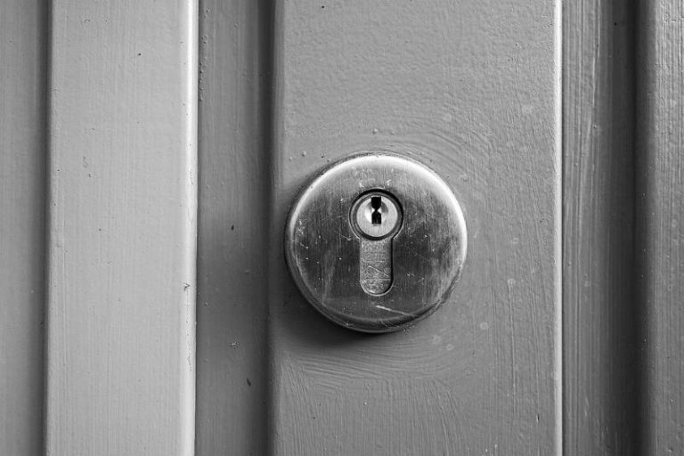 Aprire serratura senza chiave
